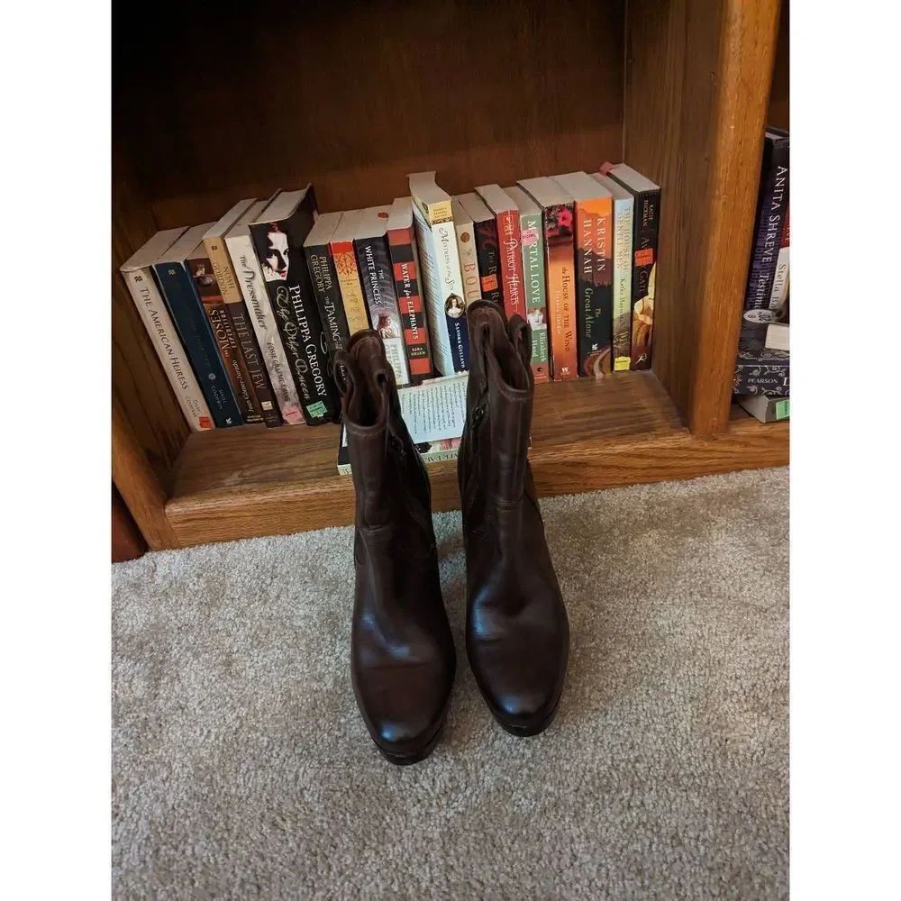 Fortress Of Inca Side Zip Stilleto Leather Ankle Boots Sz 37 Euc — image 4 of 6